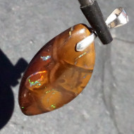 Boulder opál přívěsek