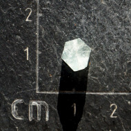 Akvamarín surový (245)