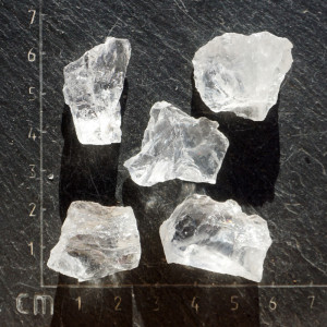 Azeztulit surový (456)