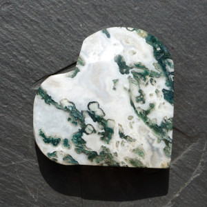 Achát mechový srdce