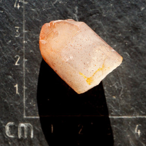 Křišťál s lepidokrocitem