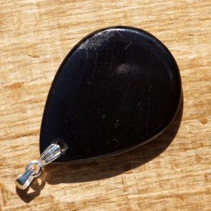 Purpurit přívěsek