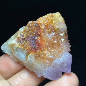 Křišťál ametystový elestiální (470)