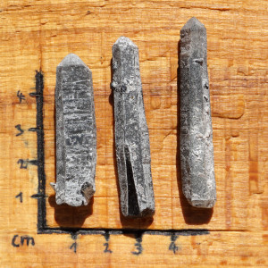 Záhněda surový krystal